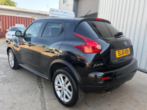 2011 Nissan Juke 1.6 Acenta Euro 5 5dr in Black — image 5