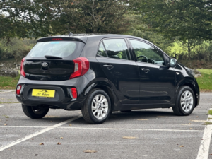 2018 Kia Picanto 1.25 2 5dr Man, Petrol, Black + Great First Car Or Runabout in Black — image 3