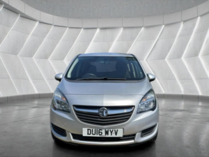 2016 Vauxhall Meriva 1.4i Exclusiv Euro 6 5dr in Silver — image 2