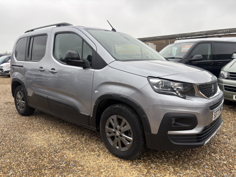 2023 Peugeot Rifter Wav Wheelchair Accessible Vehicle 1.5 in Grey — image 1
