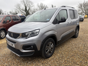 2023 Peugeot Rifter Wav Wheelchair Accessible Vehicle 1.5 in Grey — image 6