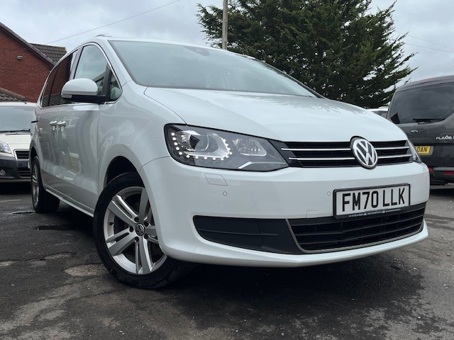 2020 Volkswagen Sharan 1.4 Tsi Se Nav in White — image 1