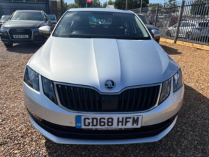 2019 Skoda Octavia 1.5 Tsi Act Se Technology Euro 6 (s/s) 5dr in Silver — image 2