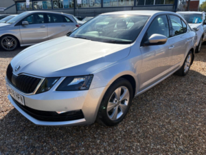 2019 Skoda Octavia 1.5 Tsi Act Se Technology Euro 6 (s/s) 5dr in Silver — image 3