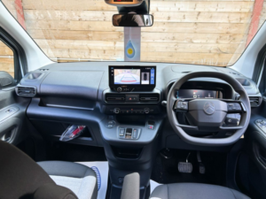 2025 Citroen Berlingo 3 SEAT Auto Wheelchair Accessible Disabled Access Vehicle Wav in White — image 2