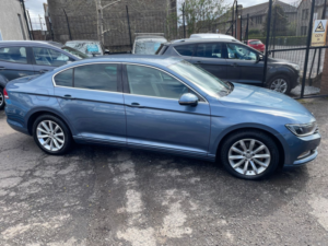 2015 Volkswagen Passat 2.0 Tdi Bluemotion Tech Se Business Saloon 4dr Diesel DSG Euro 6 (s/s) (150 Ps) in Blue — image 3