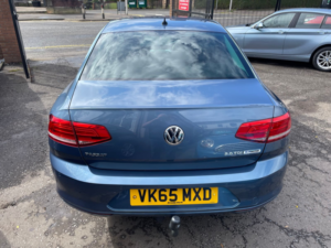 2015 Volkswagen Passat 2.0 Tdi Bluemotion Tech Se Business Saloon 4dr Diesel DSG Euro 6 (s/s) (150 Ps) in Blue — image 5
