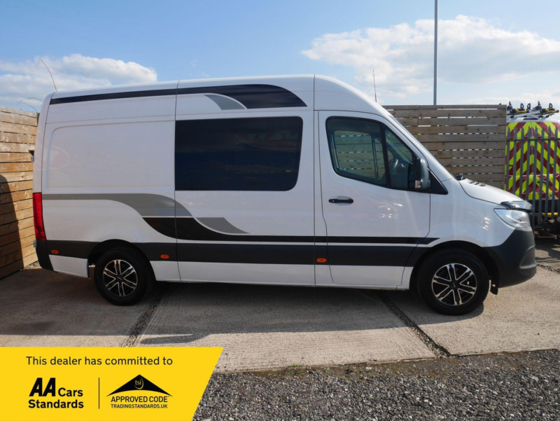2021 Mercedes-Benz Sprinter 2 Berth in White — image 1
