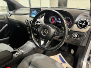 2015 Mercedes-Benz B Class 1.6 B180 Sport (premium) 7g-Dct Euro 6 (s/s) 5dr in White — image 2