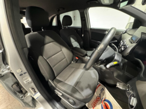 2015 Mercedes-Benz B Class 1.6 B180 Sport (premium) 7g-Dct Euro 6 (s/s) 5dr in White — image 3