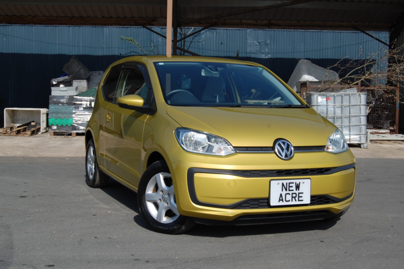2018 Volkswagen Up 1.0 Move Up! in Yellow — image 1
