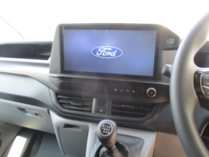 2024 Ford Transit Custom 2.0 Transit Custom V710 Limited Van 300 L2 2.0l Ecoblue 136ps Fwd 6 Speed Manual in White — image 4