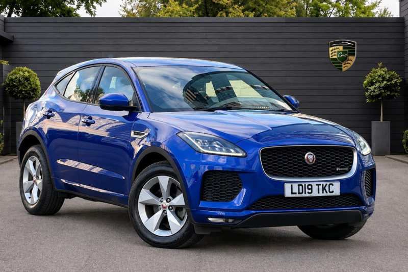 2019 Jaguar E-Pace 2.0 D150 R-Dynamic S Euro 6 (s/s) 5dr in Blue — image 1