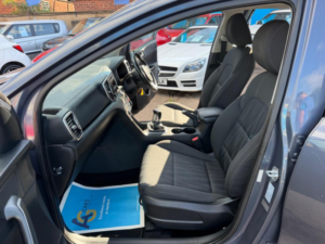 2017 Kia Sportage 1.6 Gdi 1 Euro 6 (s/s) 5dr in Blue — image 4