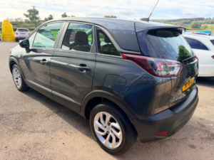 2018 Vauxhall Crossland X 1.6 Turbo D Ecotec Se Nav SUV 5dr Diesel Manual Euro 6 (s/s) (99 Ps) in Grey — image 4