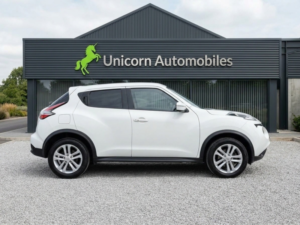 2017 Nissan Juke 1.6 Visia in White — image 2