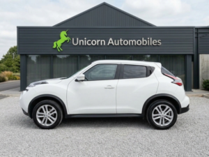 2017 Nissan Juke 1.6 Visia in White — image 6