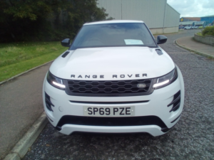 2019 Land Rover Range Rover Evoque 2.0 D180 R-Dynamic S Auto 4WD in White — image 4