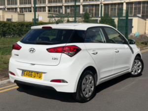 2016 Hyundai I20 1.2 S Air Euro 6 5dr in White — image 4