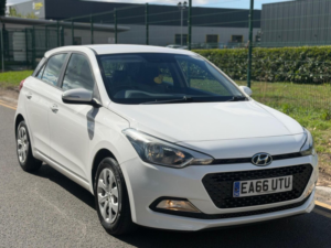 2016 Hyundai I20 1.2 S Air Euro 6 5dr in White — image 5
