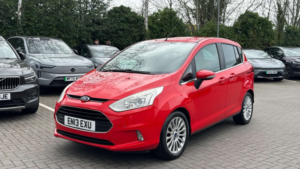 2013 Ford B-Max 1.0 T Ecoboost Titanium in Red — image 2
