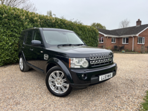 2010 Land Rover Discovery 4 3.0 Td V6 Hse in Blue — image 2