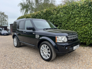 2010 Land Rover Discovery 4 3.0 Td V6 Hse in Blue — image 3