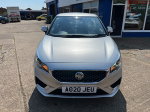 2020 MG Mg3 1.5 Vti-Tech Exclusive Hatchback 5dr Petrol Manual Euro 6 (s/s) (106 Ps) in Silver — image 2