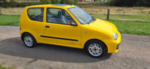 2003 Fiat Seicento 1.1 Sporting Hatchback 3dr Petrol Manual (155 G/km, 54 Bhp) in Yellow — image 2