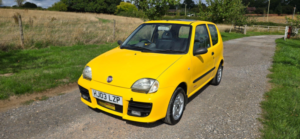 2003 Fiat Seicento 1.1 Sporting Hatchback 3dr Petrol Manual (155 G/km, 54 Bhp) in Yellow — image 4