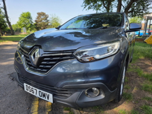 2017 Renault Kadjar 1.2 Tce Dynamique Nav SUV 5dr Petrol Manual Euro 6 (s/s) (130 Ps) in Grey — image 6