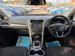 2015 Ford Mondeo 2.0 Tdci Titanium Euro 6 (s/s) 5dr in Blue — image 2