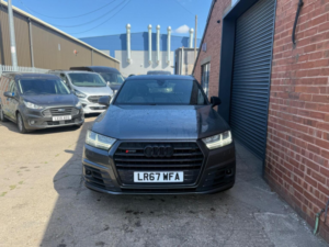 2017 Audi Sq7 4.0 Tdi V8 Tiptronic Quattro Euro 6 (s/s) 5dr in Grey — image 2