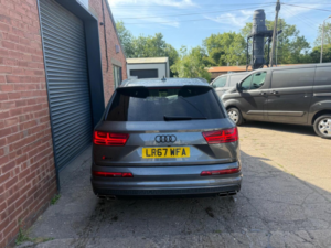 2017 Audi Sq7 4.0 Tdi V8 Tiptronic Quattro Euro 6 (s/s) 5dr in Grey — image 5