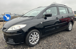2009 Mazda Mazda5 2.0 Ts2 in Black — image 4