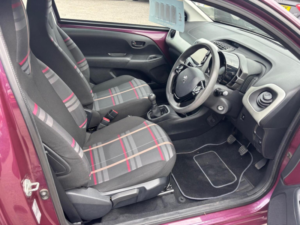 2015 Peugeot 108 1.0 Vti Active Euro 5 3dr Euro 5 in Purple — image 3