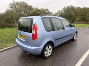 2008 Skoda Roomster 1.6 16v 2 in Blue — image 3