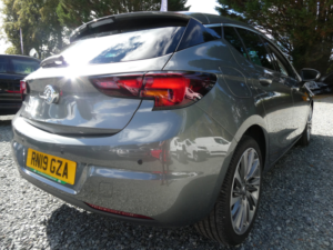 2019 Vauxhall Astra 1.4i Turbo Griffin Hatchback 5dr Petrol Manual Euro 6 (s/s) (150 Ps) in Grey — image 3