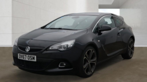 2017 Vauxhall Astra Gtc 1.4 I Turbo Limited Edition in Black — image 2