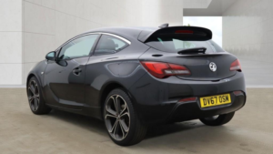 2017 Vauxhall Astra Gtc 1.4 I Turbo Limited Edition in Black — image 4