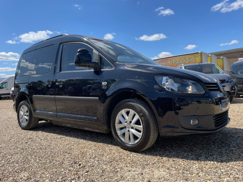 2016 Volkswagen Caddy Life Drive From Wheelchair Access Vehicle Wav 1.6 Tdi Cr in Black — image 1