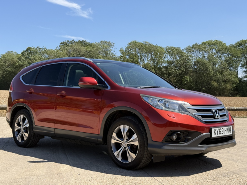2013 Honda Cr-V 2.0 I-Vtec Ex in Red — image 1