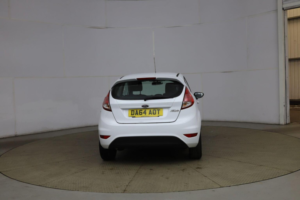 2014 Ford Fiesta 1.25 Zetec Euro 5 3dr in White — image 4
