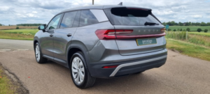 2025 Skoda Kodiaq 1.5 Tsi E-Tec Mhev Se L in Grey — image 5