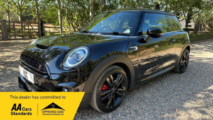 2020 MINI Hatch 2.0 Cooper S Sport Steptronic Euro 6 (s/s) 3dr in Black — image 6