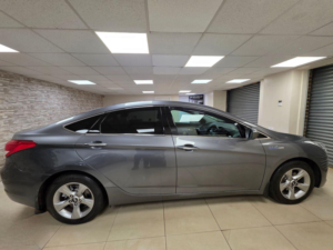 2012 Hyundai I40 1.7 Crdi Blue Drive Style Saloon 4dr Diesel Manual Euro 5 (s/s) (136 Ps) in Multicolour — image 5