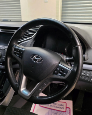 2012 Hyundai I40 1.7 Crdi Blue Drive Style Saloon 4dr Diesel Manual Euro 5 (s/s) (136 Ps) in Multicolour — image 6