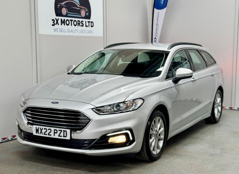 2021 Ford Mondeo 2.0 Tivct Zetec Edition CVT Euro 6 (s/s) 5dr in Silver — image 1