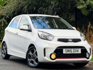 2016 Kia Picanto 1.25 Ecodynamics Sport Hatchback 5dr Petrol Manual Euro 6 (s/s) (84 Bhp) in White — image 4
