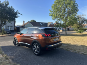 2017 Peugeot 3008 1.2 Puretech Allure in Bronze — image 6